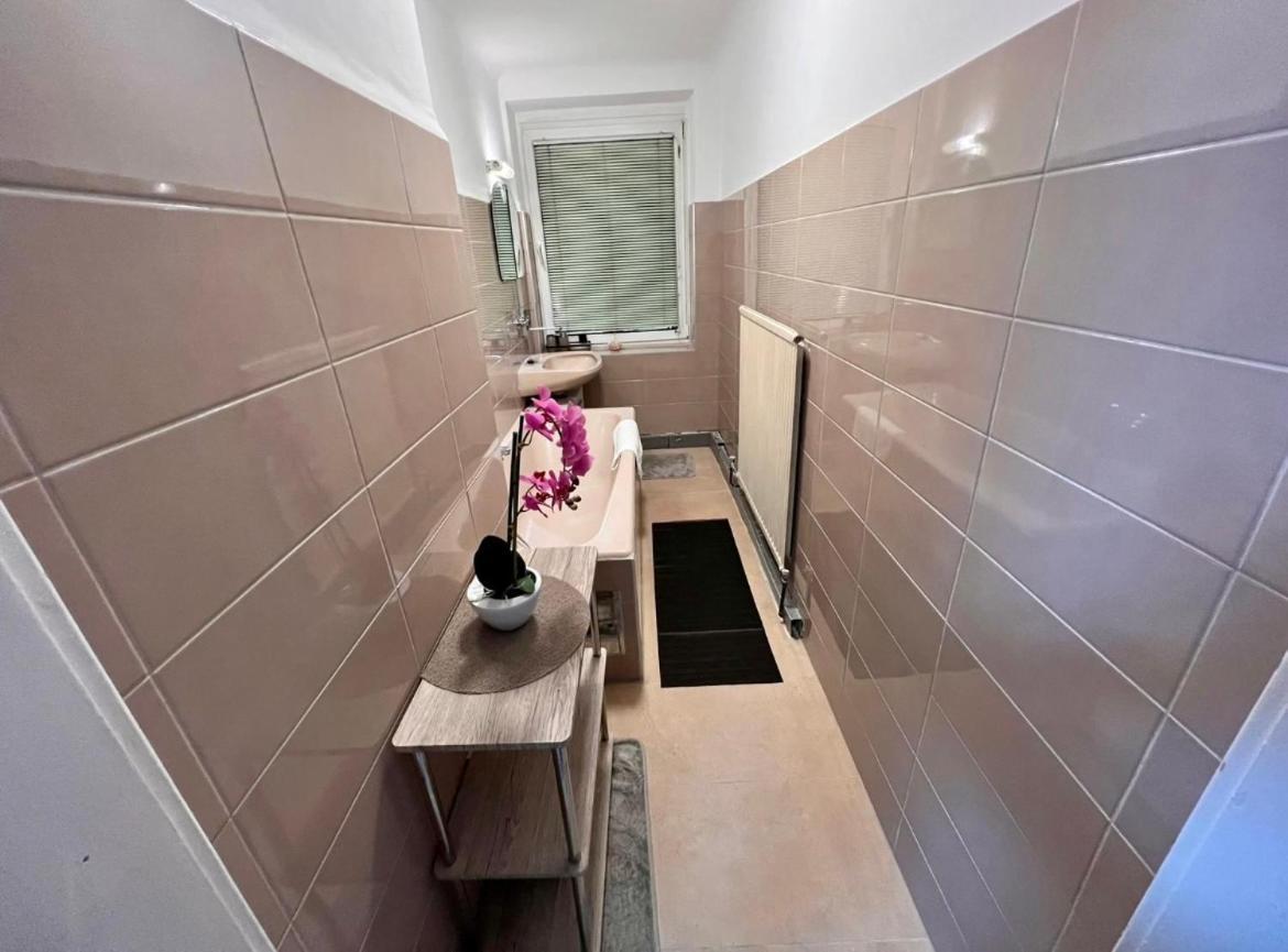 Roomino Apartment Wien Exteriör bild